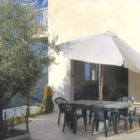 Apartment Beautiful In With 2 Bedrooms, Internet And Outdoor Swimming Pool