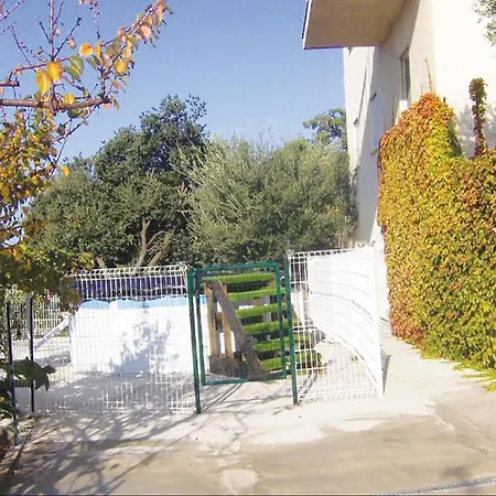 Beautiful In With 2 Bedrooms, Internet And Outdoor Swimming Pool Coggia